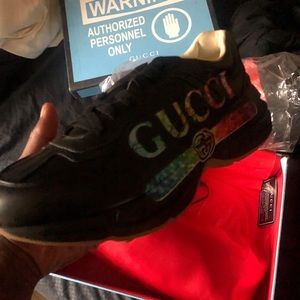 Gucci sneakers